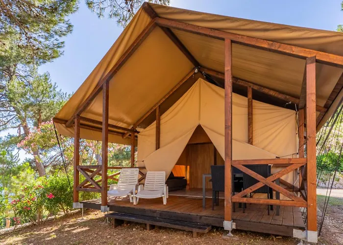 Adria Glamping Luxury Tents Poljana 豪华帐篷 木洛希尼