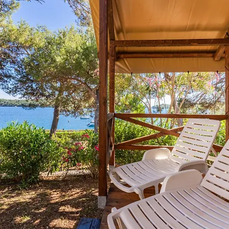 Adria Glamping Luxury Tents Poljana Mali Losinj