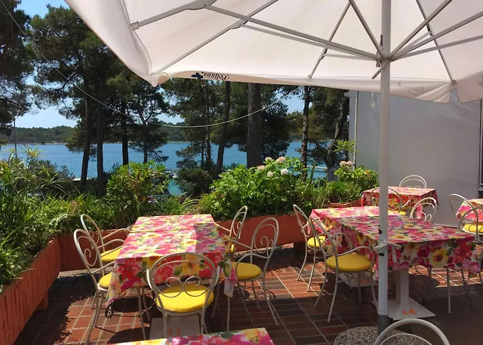 Adria Glamping Luxury Tents Poljana Mali Lošinj