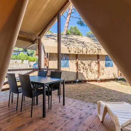 Adria Glamping Luxury Tents Poljana